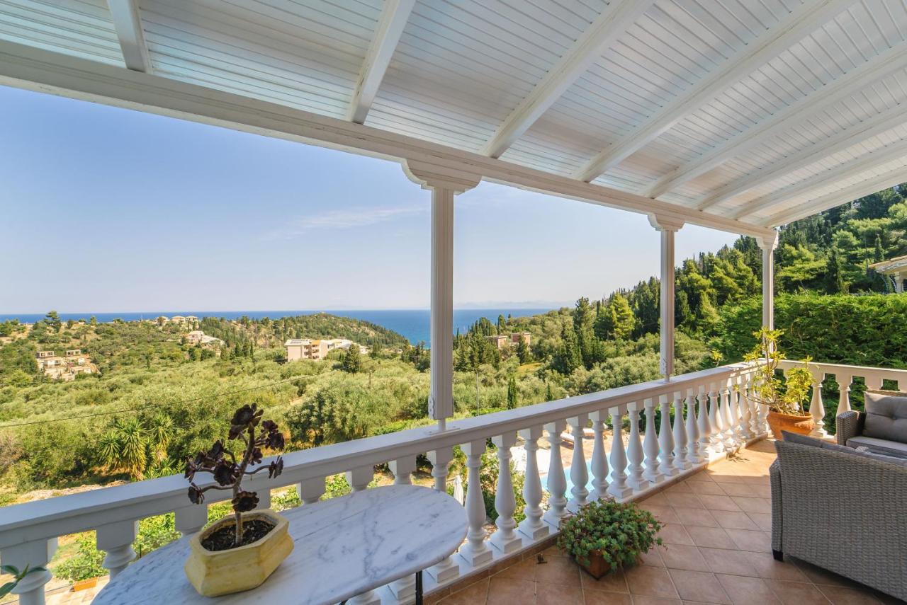 Villa Panorea อาโยส นิกีตัส ภายนอก รูปภาพ
