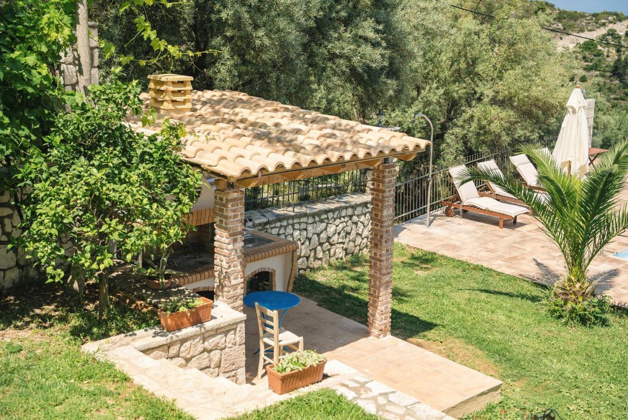 Villa Panorea อาโยส นิกีตัส ภายนอก รูปภาพ