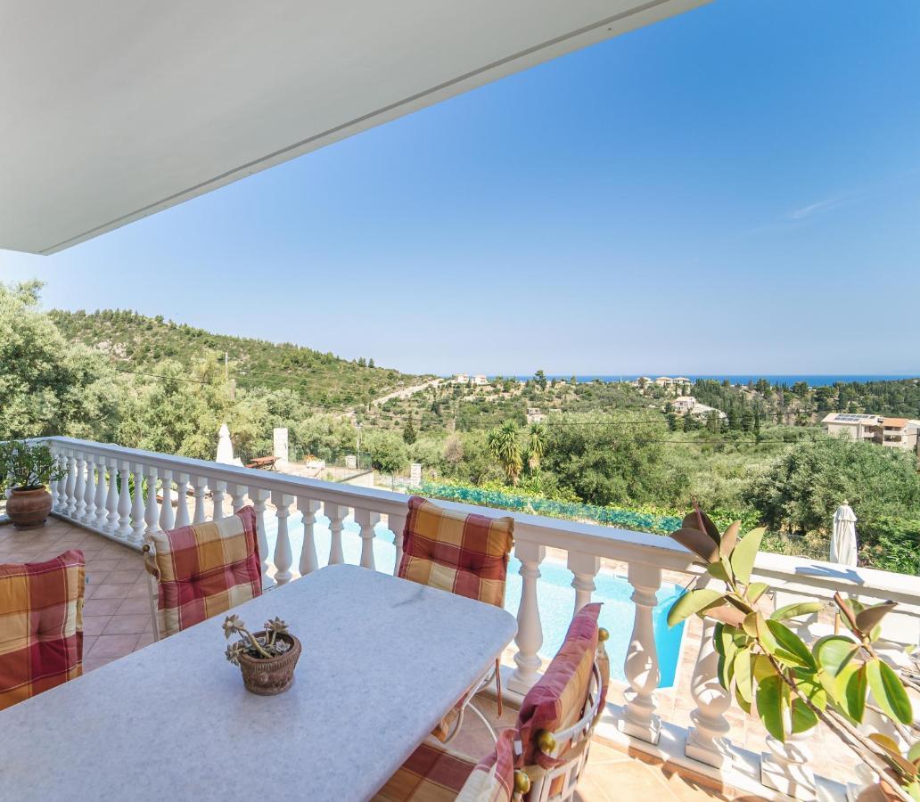 Villa Panorea อาโยส นิกีตัส ภายนอก รูปภาพ